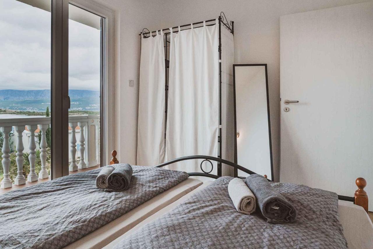 Holiday Home In Klimno - Insel Krk 42238 Екстер'єр фото