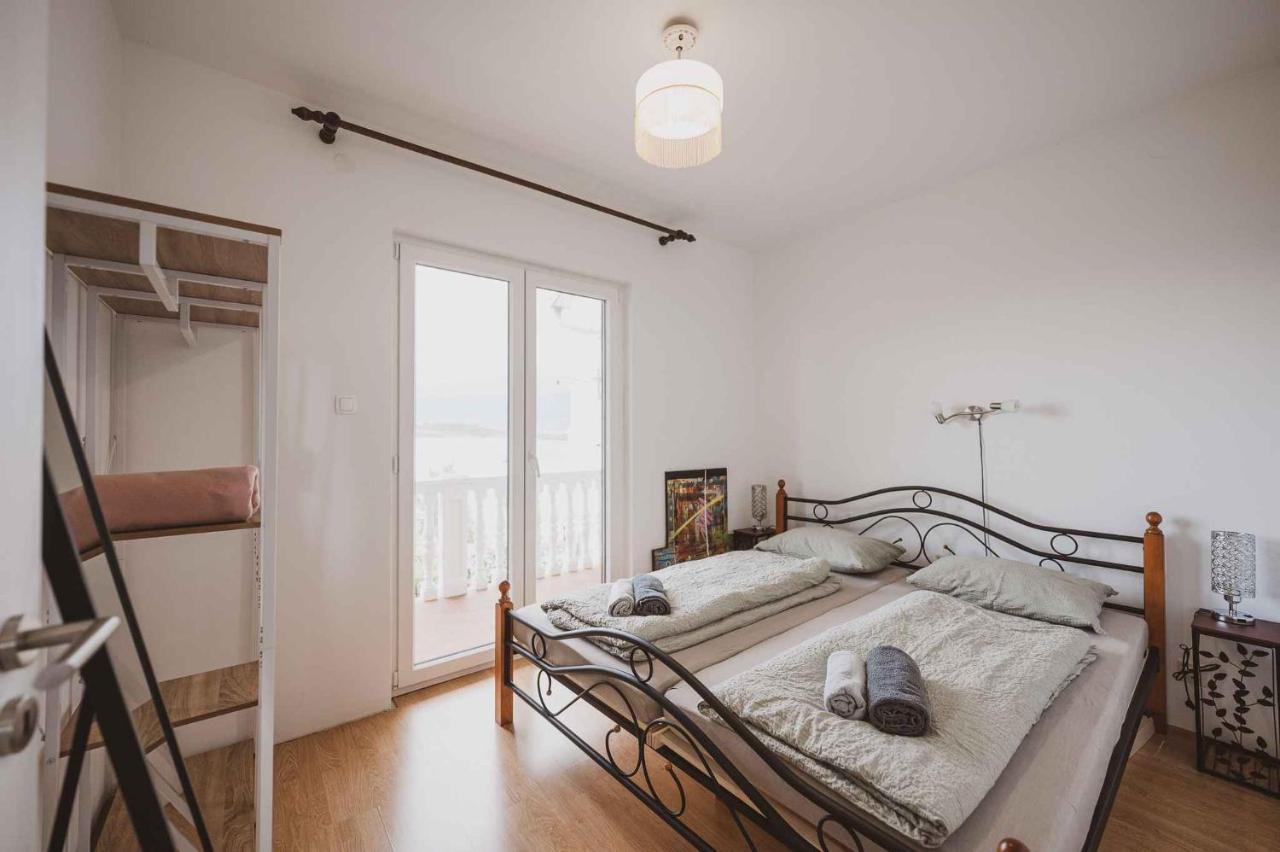Holiday Home In Klimno - Insel Krk 42238 Екстер'єр фото